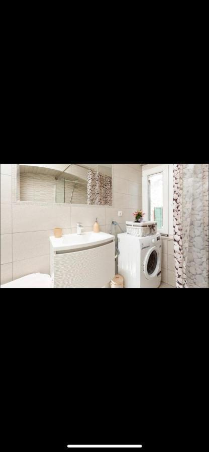 Apartment Vijoleta In City Centre Split Extérieur photo